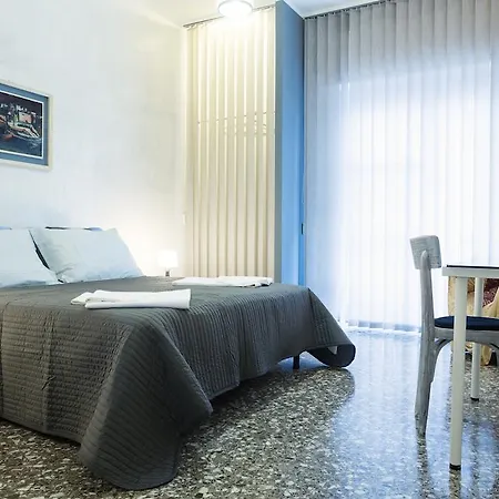 Alojamento de Acomodação e Pequeno-almoço Baristazionecentrale *